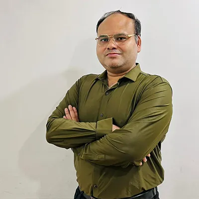 Dr. Pranshu Agarwal